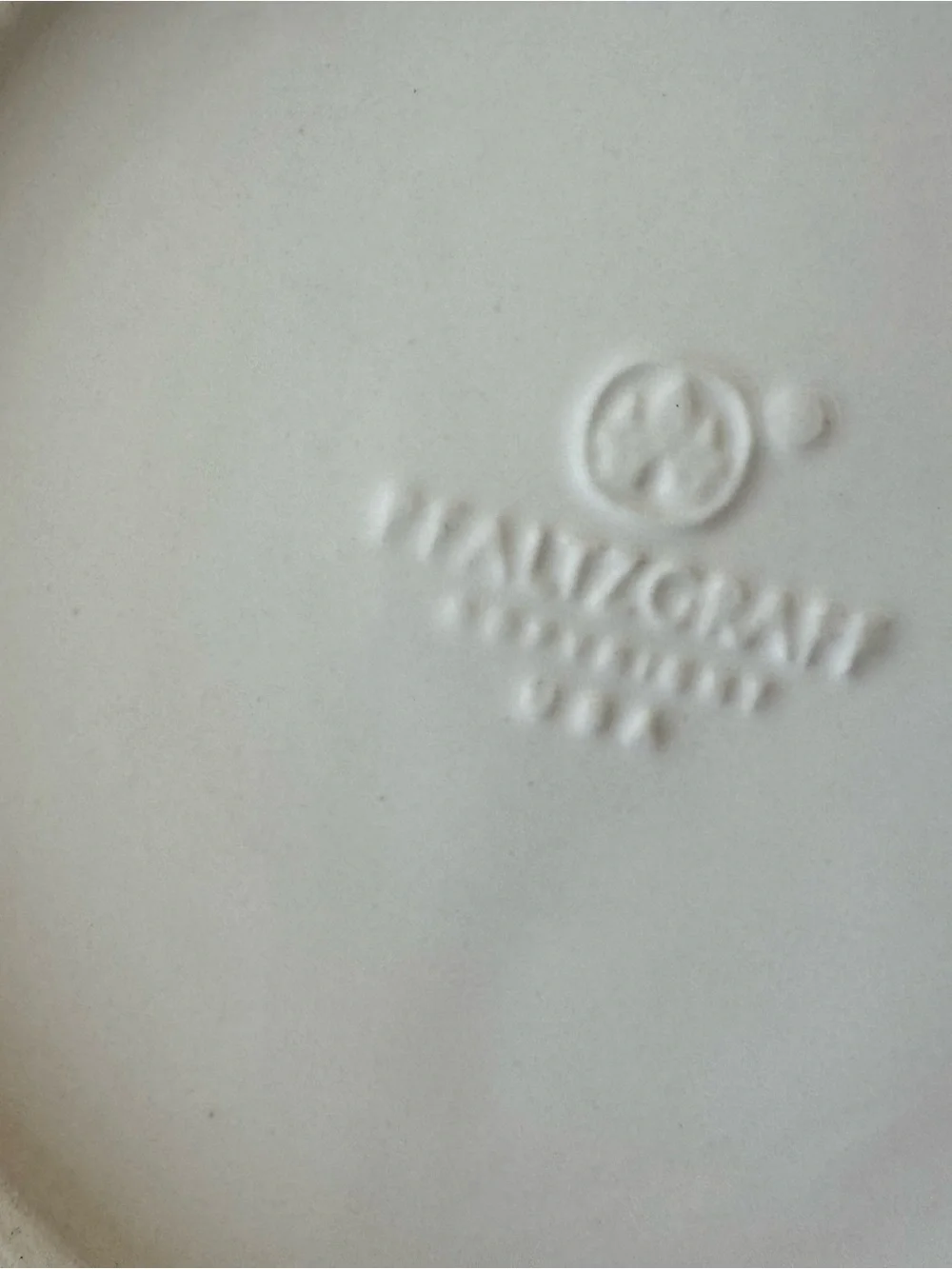 Pfaltzgraff Heritage White Ceramic Lidded Canister Set and sugar jar